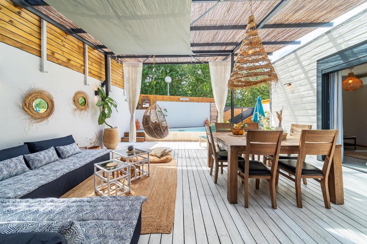 Villa Latrille - Piscine - Sauna - Jacuzzi Ла-Салін-ле-Бен Екстер'єр фото
